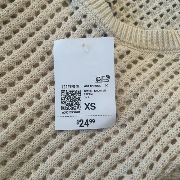 Forever 21 Sheer Crochet Bell-Sleeve Dress - Picture 5 of 5